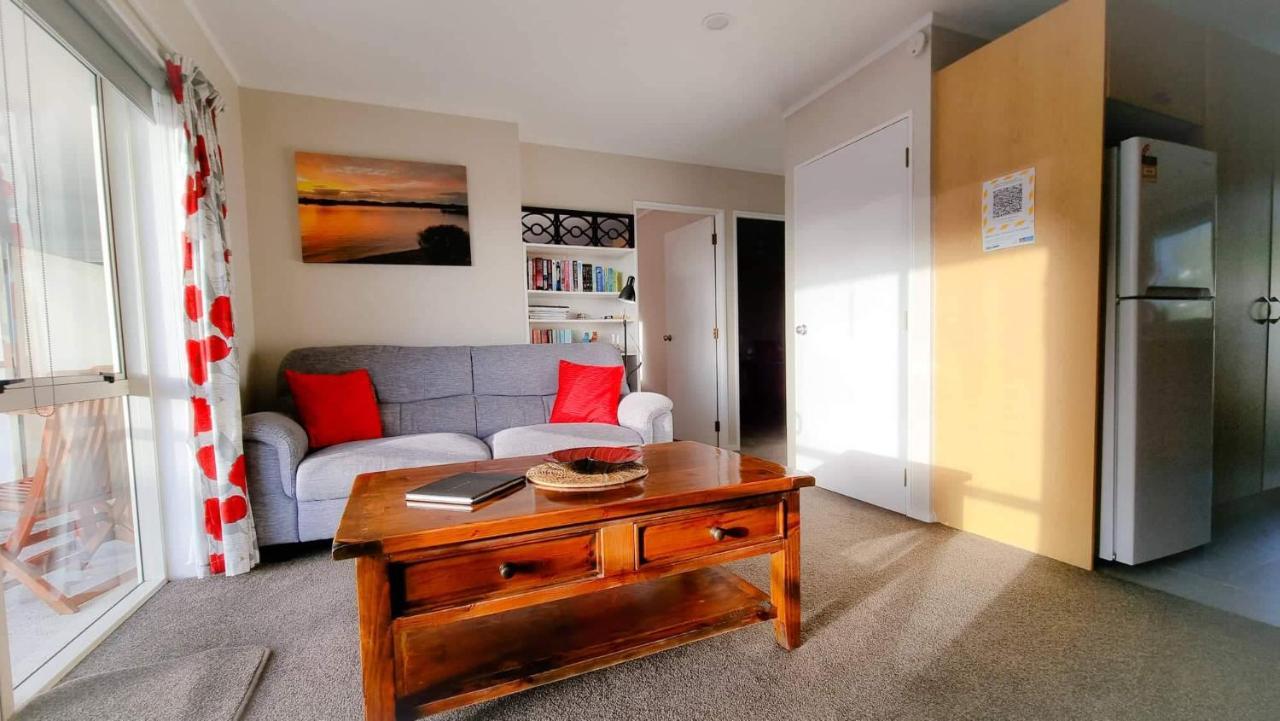 Paihia Apartments Bagian luar foto